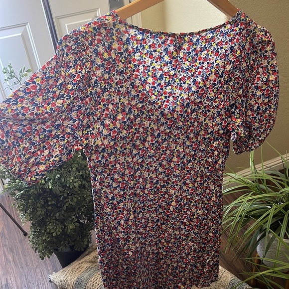 H&M Flower Dress Size M - Picture 8 of 10